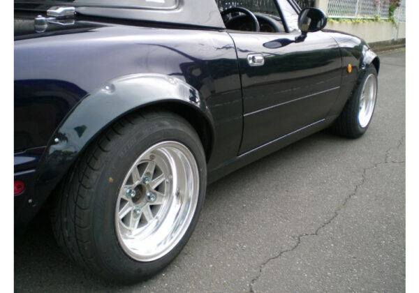 TRAP 240z Style Fender Flares - Image 8